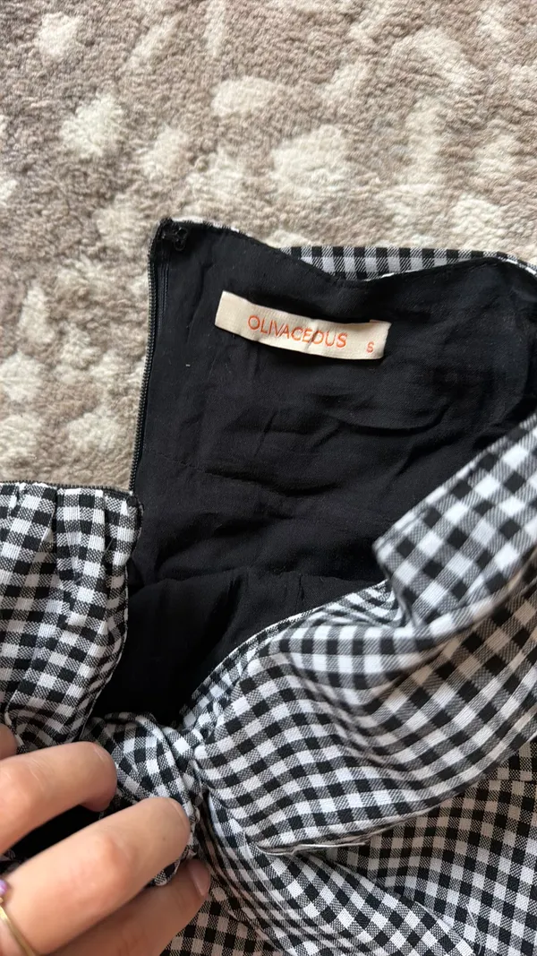 Olivaceous Black and white romper - Image 2