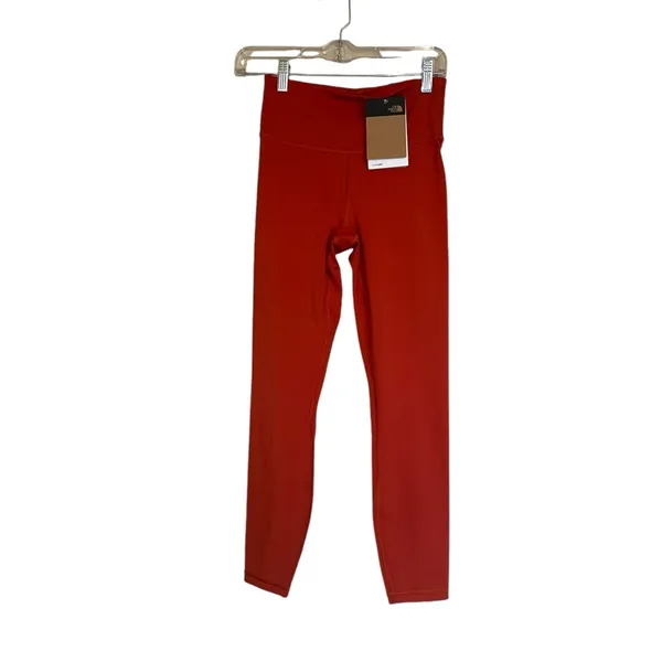 NWT THE NORTH FACE Women elevation 7/8 legging Color - Rusted Bronze - Image 7