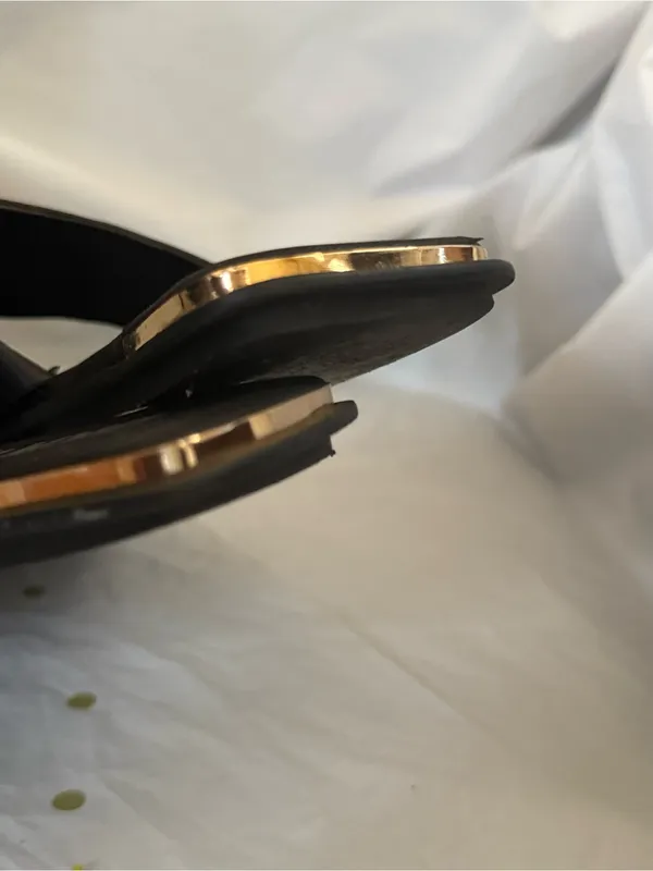 DKNY Black Leather Slide Sandals with Gold Accents - Image 4