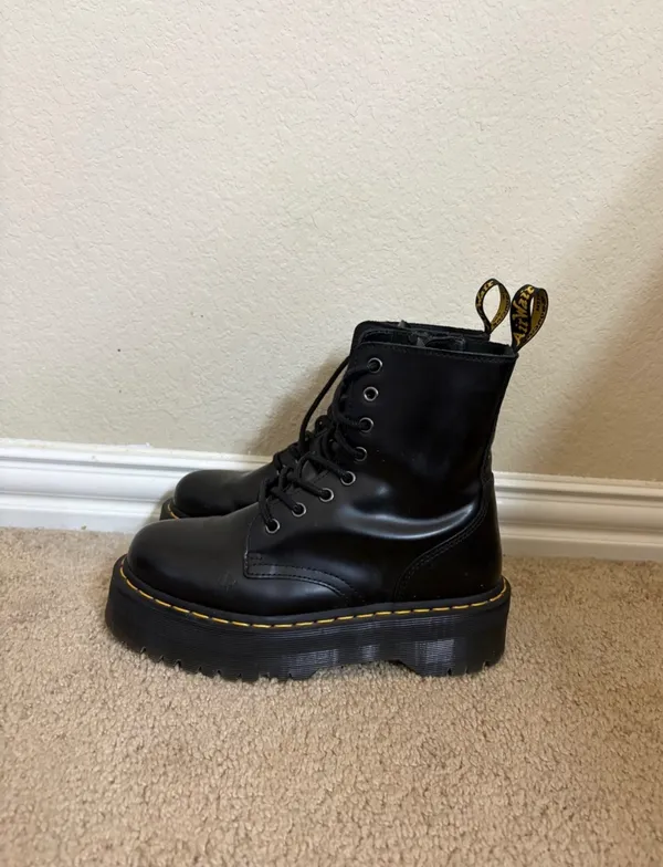 Dr. Martens - Image 4