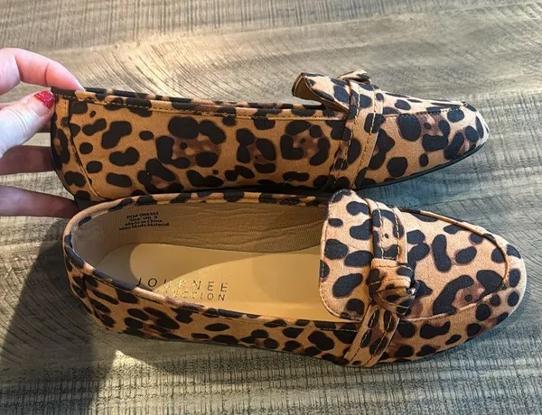 Journee Collection Marci Loafer- size 9 - Image 2