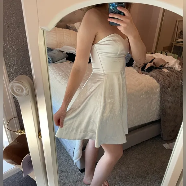 Altard State White satin mini dress women’s size XS🤍✨ - Image 4