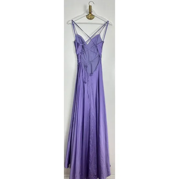 LA FEMME Sleeveless Satin Gown in Lavender Size US 2 - Image 6