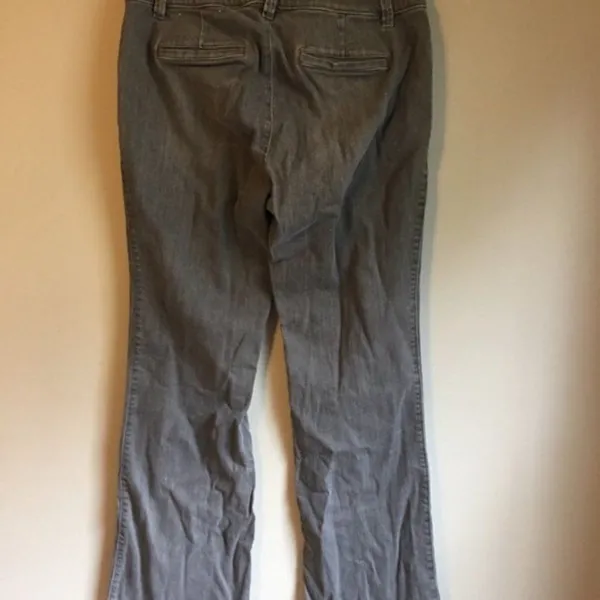 Loft size 10 modern‎ flare jeans - Image 5