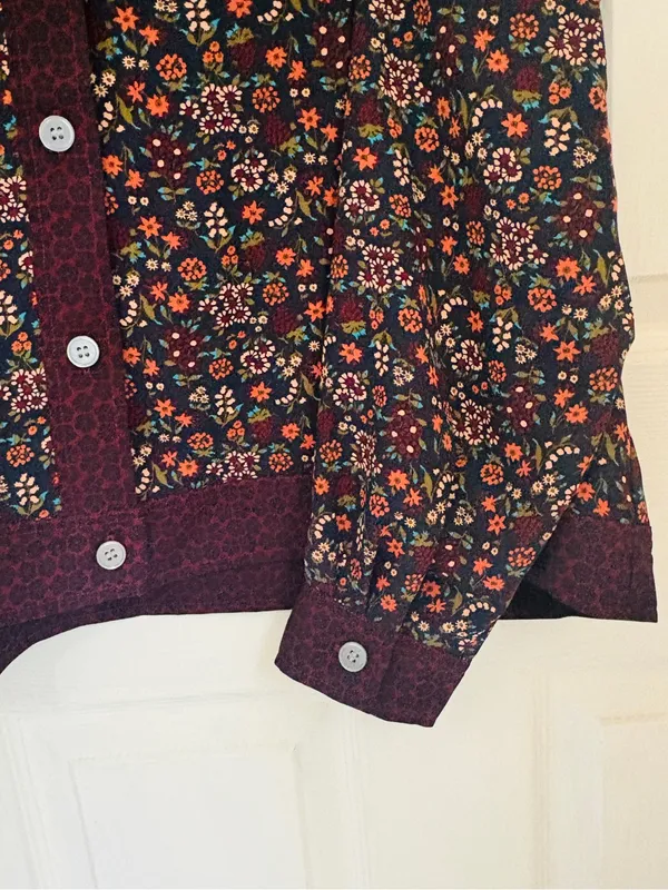 NWT!! LOFT Outlet Mixed Prints Floral Button Down Top - Image 2