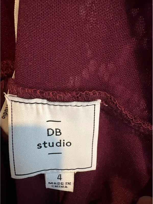 DB Studio Women's Size 4 Wine Lace High Low Scallop Dress - Image 6