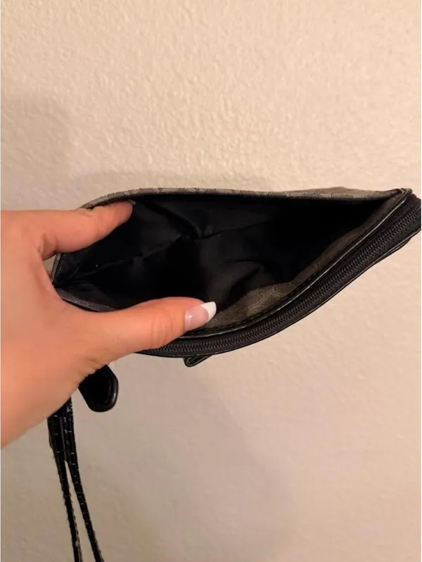 Vintage Black and Gray Coach Wristlet Wallet with Leather Bow - Image 3