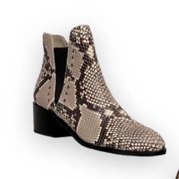 NWOT Steve Madden Snakeskin Booties with Silver Stud Accents 5 - Image 2