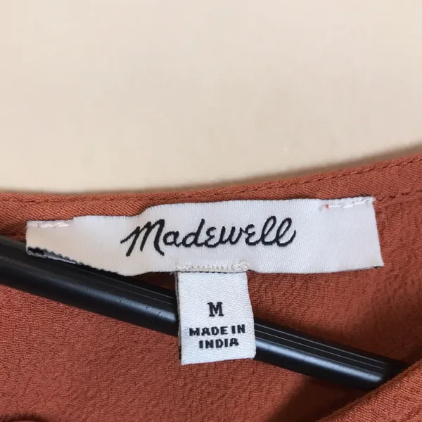 Madewell Women’s Rust Orange Pleated V-Neck Keyhole Back Short Sleeve Blouse - Image 8