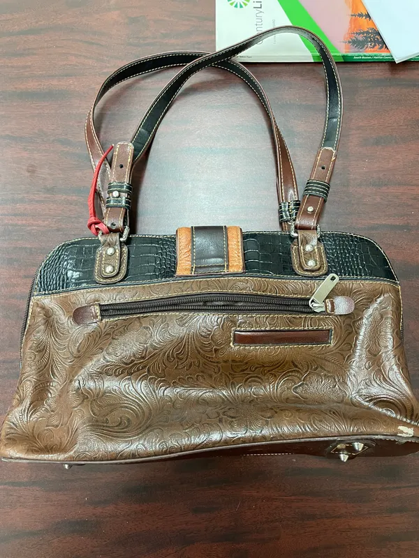 M.C. Marc Chantal Purse - Image 3