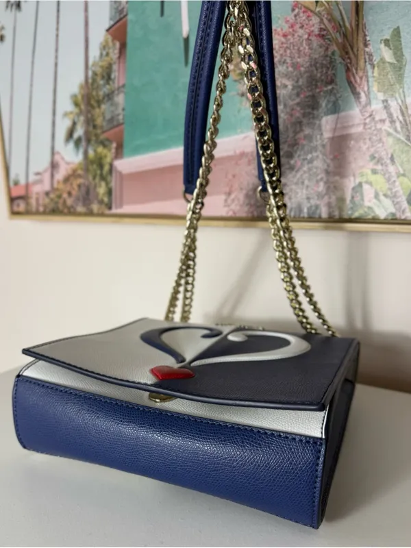 Love Moschino White Blue Split Heart Structured Shoulder Bag Gold Chain - Image 3