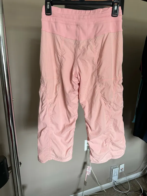 Lululemon Dance Studio Crop Pants in Light Pink-size 4 - Image 6