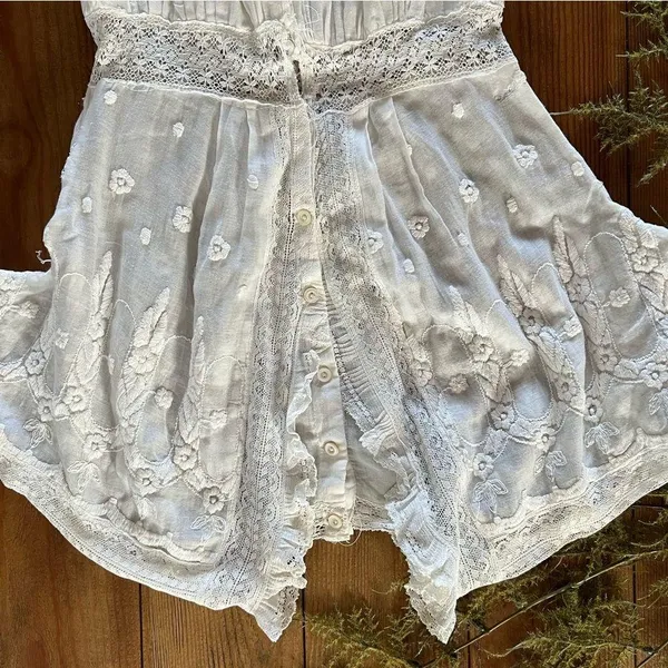 Antique Wedding Gown Size XS - Image 4