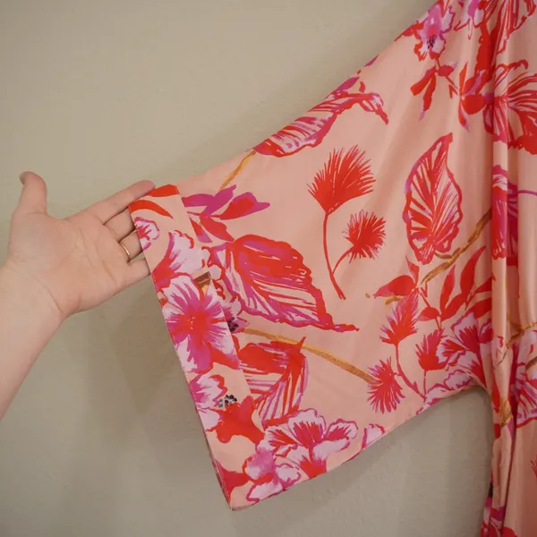 Onshore Pink Floral V-Neck Flowy Maxi Dress Kaftan Resort Pool Vacation One Size - Image 3