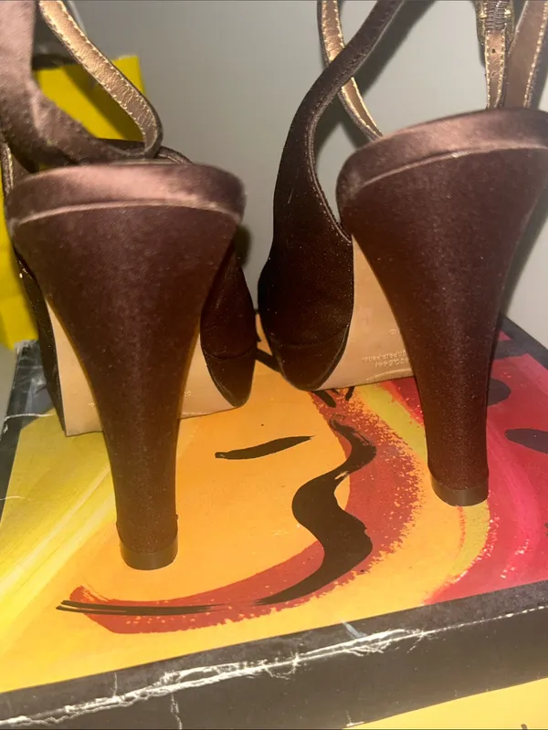 Vintage Cafe Hot Stuff Satin Brown Peep-Toe Slingback Heels Y2K ERA size 7.5 - Image 4