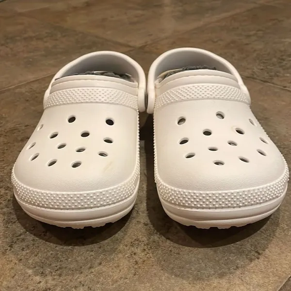 CROCS White Classic Lined Clog Shoes Unisex Size M4 W6 203591 - Image 10