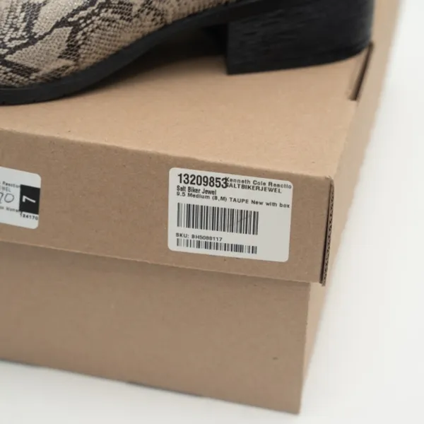 Kenneth Cole Reaction. Snake Skin Print Chelsea‎ Boot. - Image 2