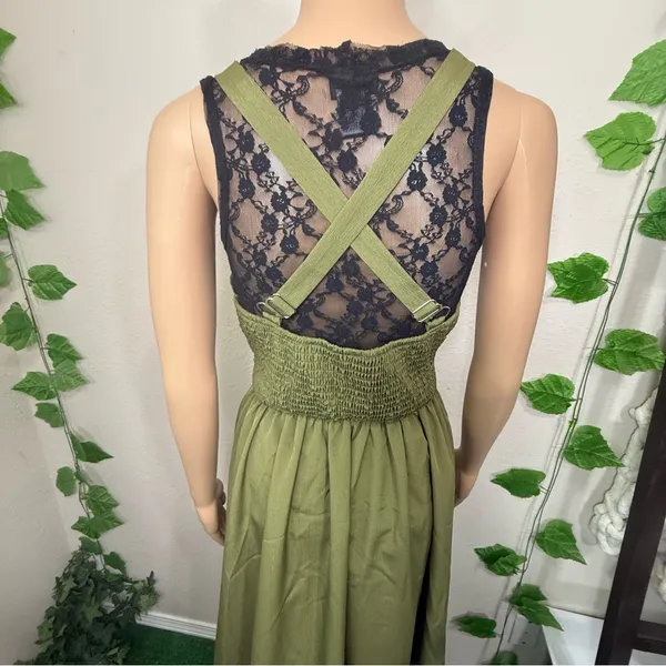 Elegant Olive Green Halter Dress New - Image 13
