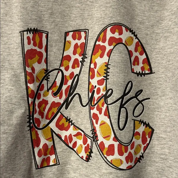 Gildan Gray KC Chiefs Sweatshirt Small Leopard - Image 2