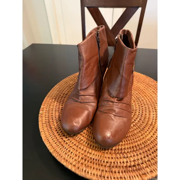 Kelly & Katie Brown Ruched Buckle Ankle Boots Women 9.5 Zip Stacked Heel Booties - Image 6