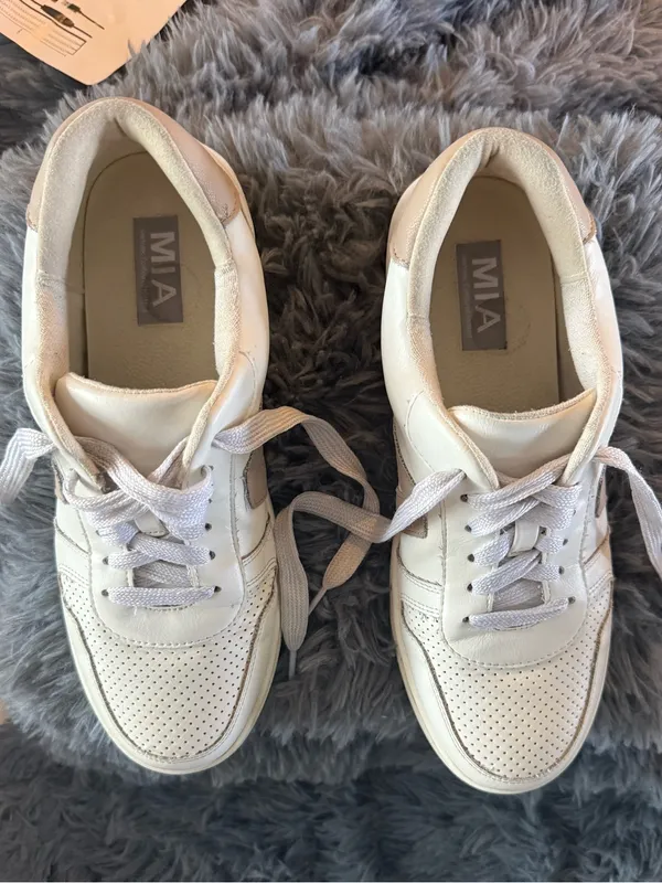 MIA Size 9M Krew Court White and Cement (Tan) Low-Top Leather Sneakers - Image 8