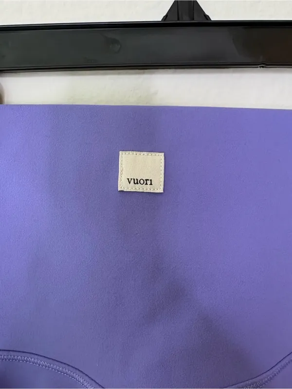 Vuori All the Form Pocket Legging Hyacinth Purple Pockets Size Small - Image 4