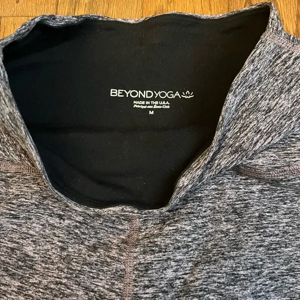 Beyond Yoga leggings - Image 2