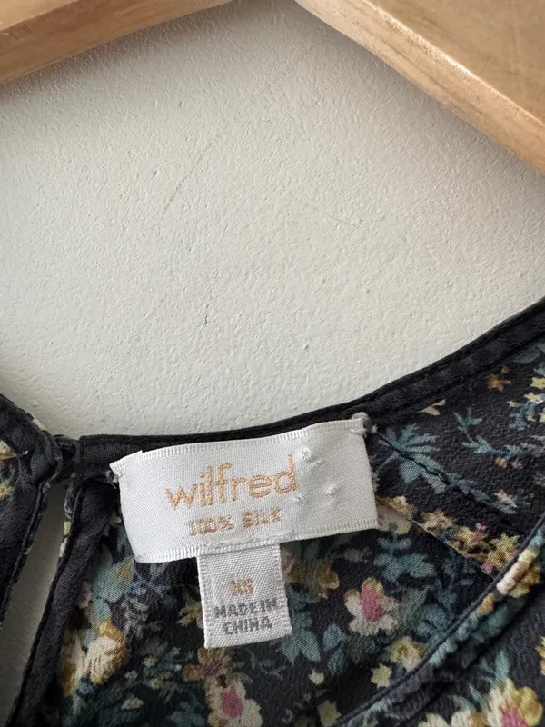 Wilfred Aritzia‎ Floral 100% Silk Floral Cottagecore Tank Top - Image 3