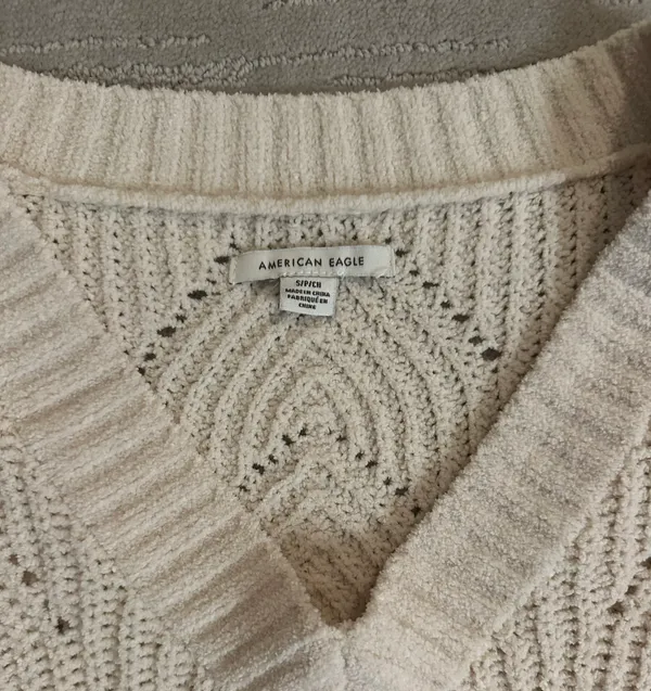 American Eagle Outfitters Sweater - Image 2