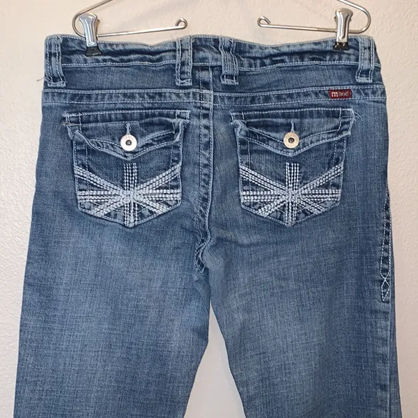Makers of True Originals blue low rise bootcut jeans - Image 6