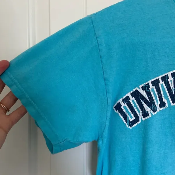 Savvy women’s University of Pittsburgh scoop‎ neck tshirt — small - Image 3