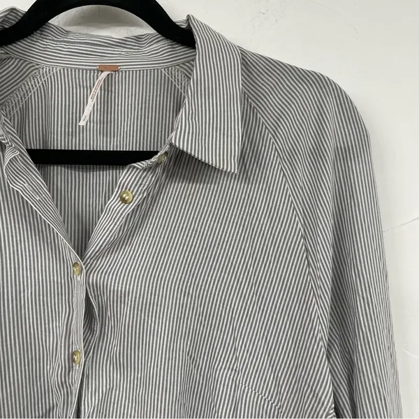 Free People Grey & White Striped Ruffled Tiered Long Sleeve Blouse Womens S Top - Image 5