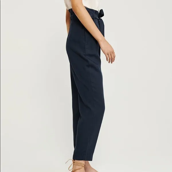 Abercrombie ✨ Belted Tapered Pants✨ - Image 3