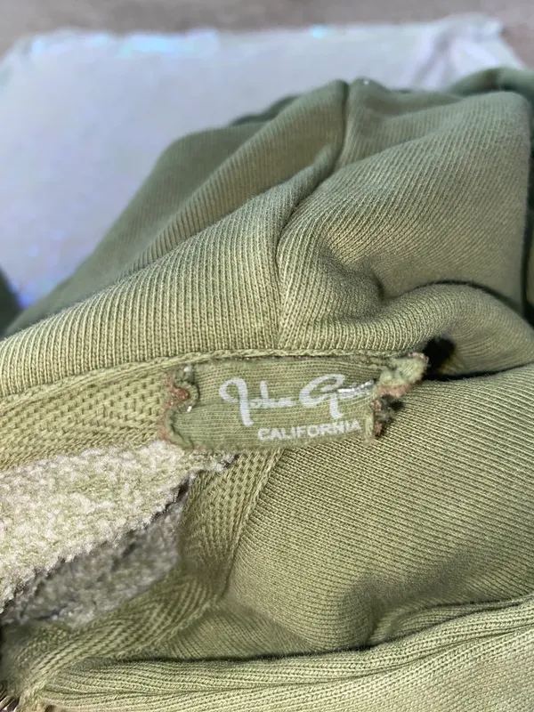 Brandy Melville Zip up - Image 3