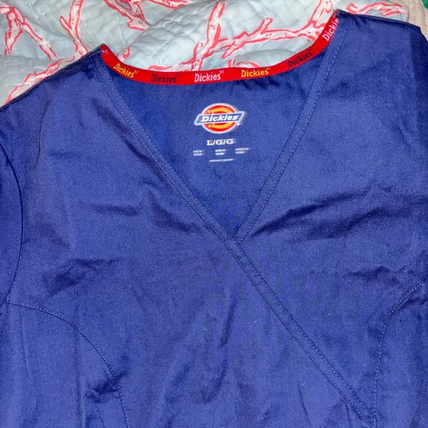 Dickies Blue Scrub Top Mock Wrap large new with tags - Image 5