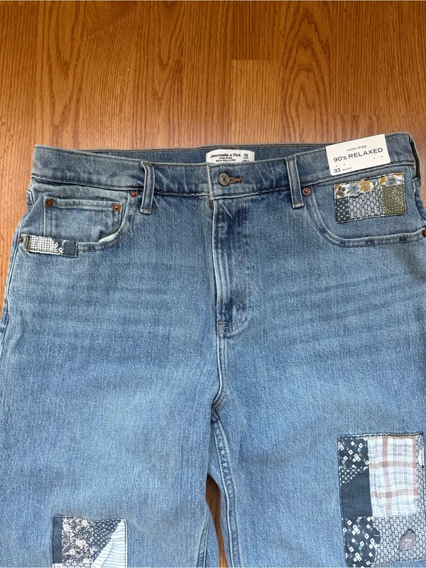 Abercrombie & Fitch 90’s Relaxed Straight-Leg Jeans Patchwork Jeans Size 33 - Image 4