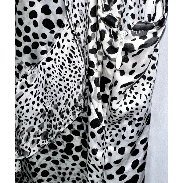 White House Black Market Womens Size XL Black White Leopard Print Ruffle Blouse - Image 2