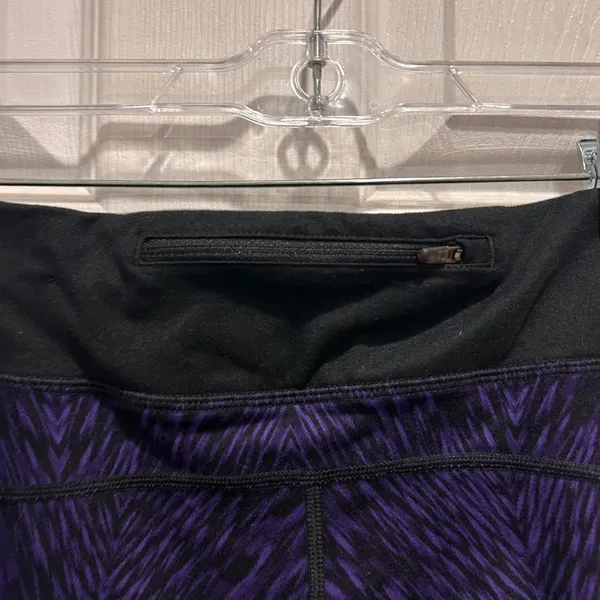 Nike Dri-FIT Women Purple Black‎ Abstract Zebra Print Running Leggings Large - Image 7