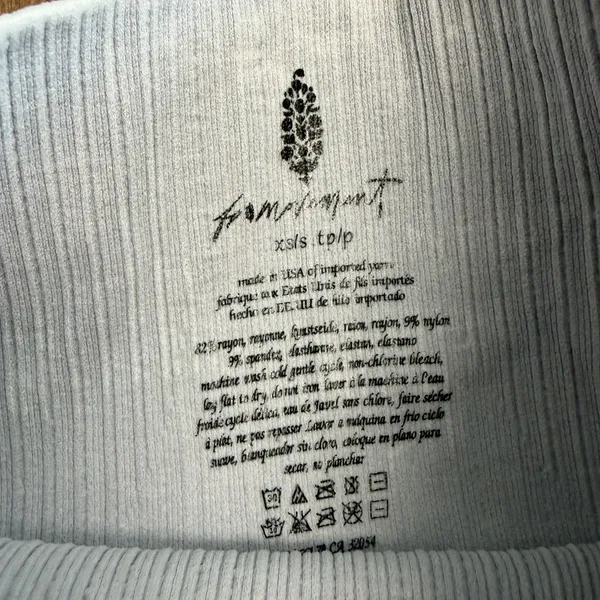 Free People $126 FP Movement Good Karma‎ Ice Gray White Sports Bra Leggings Set - Image 9