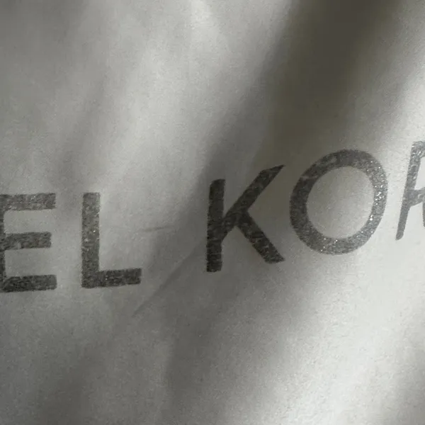 Michael Kors White Storage Bag - Image 4