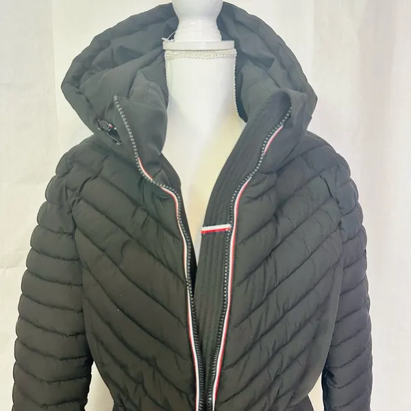 Tommy Hilfiger Women’s Black Quilted Hooded Jacket - Image 6