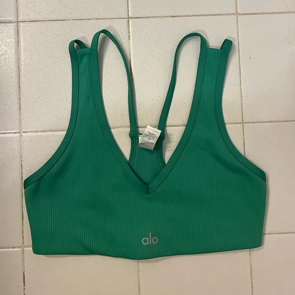Alo Sports Bra - Kelly Green - Image 3