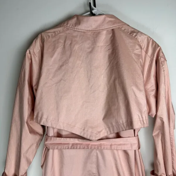 Vtg Saxton Hall Blush Pink Shimmer Trench Coat Jacket Sz 10 Belted Waist - Image 10