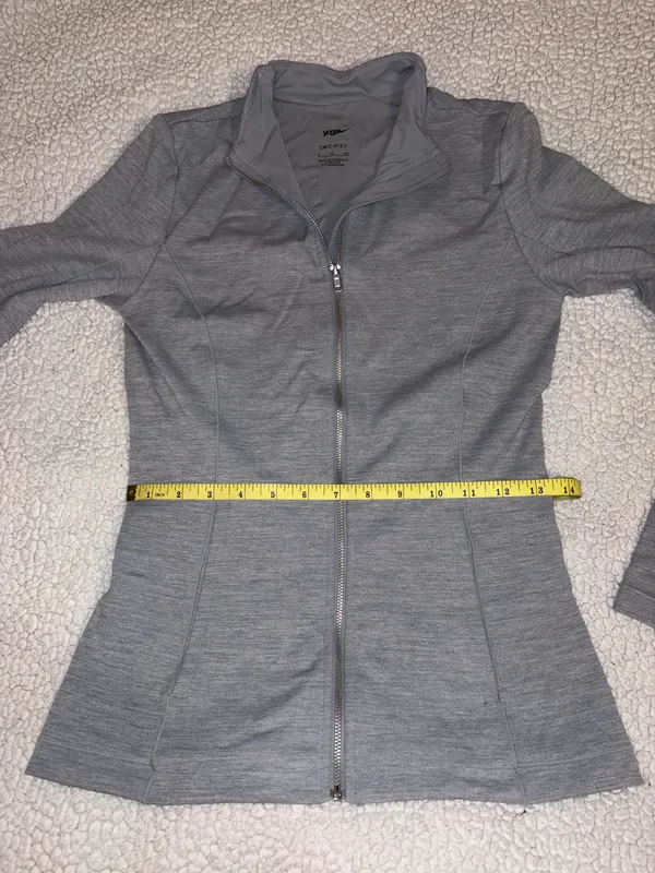 Nike Yoga Luxe Full Zip - Image 11