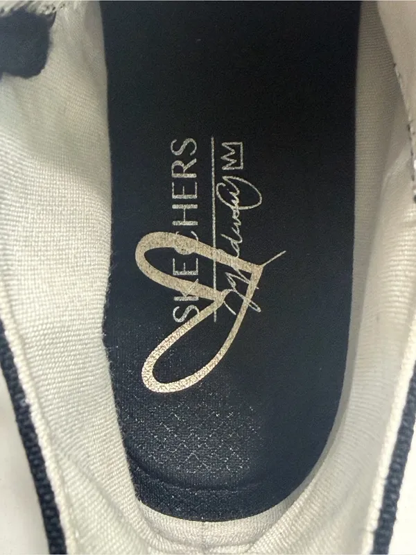 Skechers Cordova Chic Love High-Top Canvas Sneakers - Image 6
