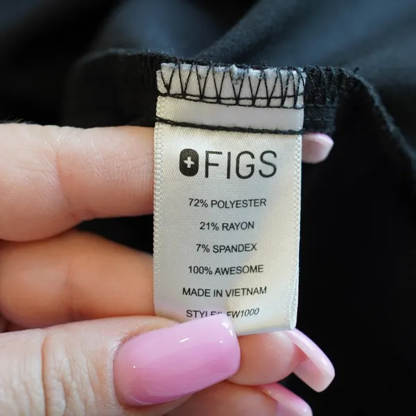 FIGS Technical Collection Womens Black Scrub Top V-Neck‎ Short Sleeve Size XL - Image 9