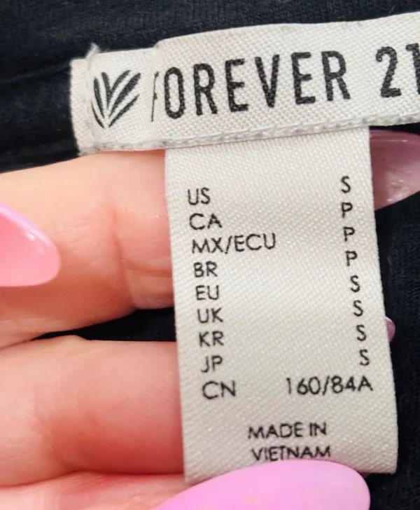 Forever 21 Black Solid V-Neck Short Sleeve Top - Image 8