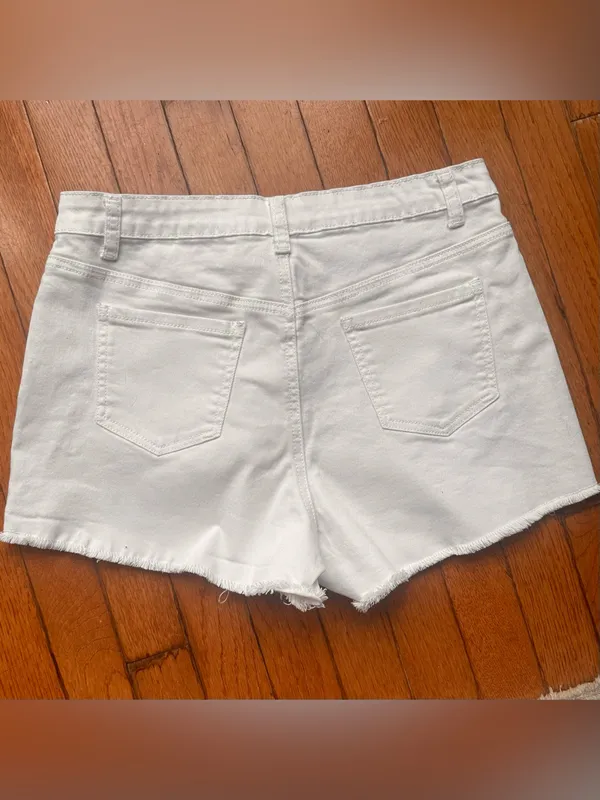 Blu Pepper Vintage High Waisted Embroidered Cutoff Shorts - Image 3
