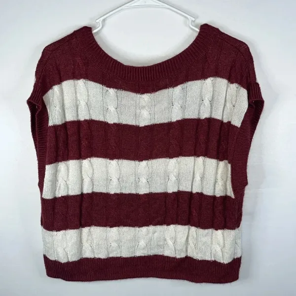 SO Fall‎ sweater vest oversized knit pull over sweater layering preppy equestrian - Image 4