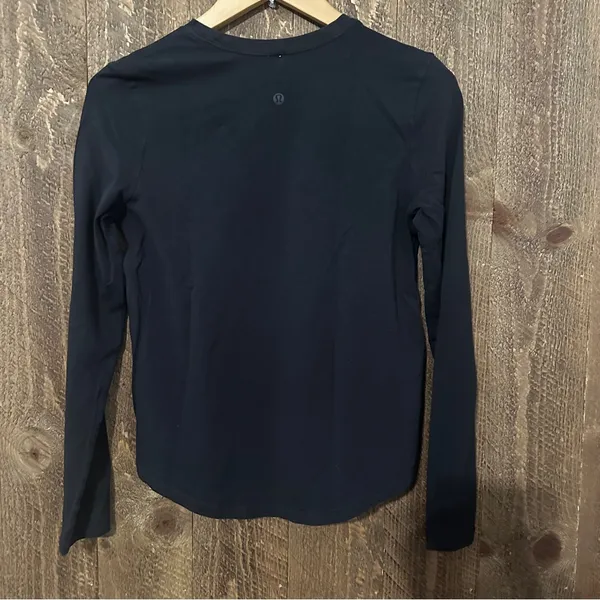 Black Long Sleeve lululemon - Image 2